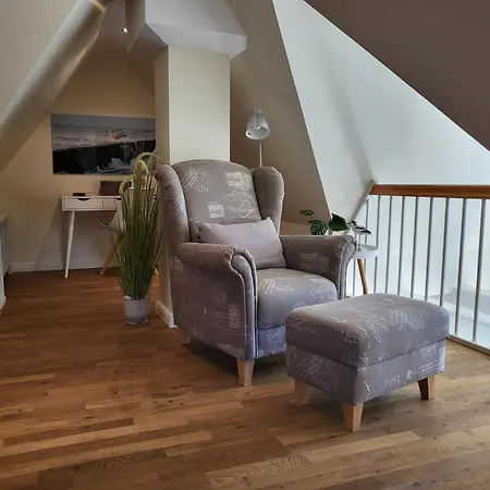 Muschelhaus - 4 * Böhl